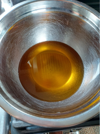 Beeswax lotion bar