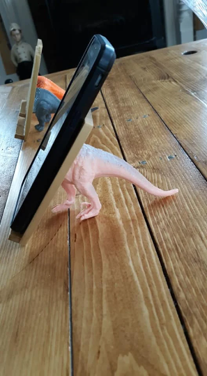 Dinosaur Cellphone Holder
