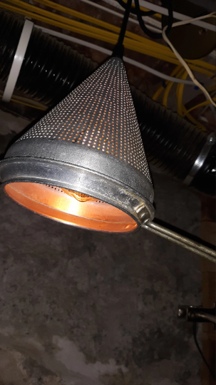 Cone canning strainer light