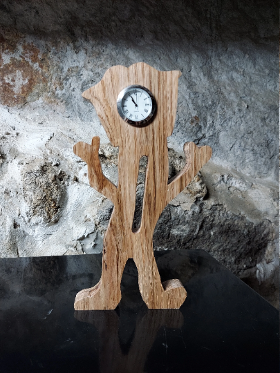 Wood desk clock
