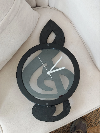 Music wall clock